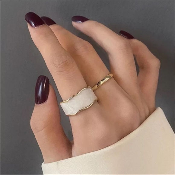 💎new White Enamel Ring 925 Stamped - Picture 7 of 12